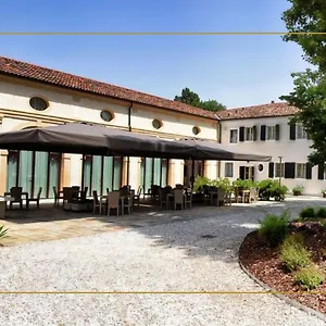 Hotel Ristorante Magia Del Brenta, Fiesso dʼArtico